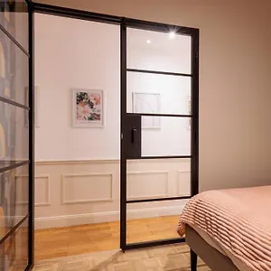 https://le-vb-du-21.hotels-rhonealpes.com